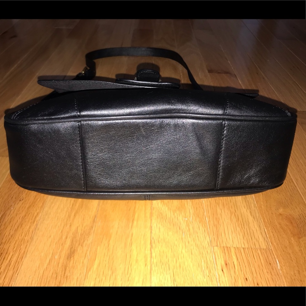 NWOT Etienne Aigner black leather purse - Picture 3 of 8